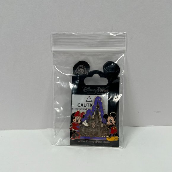 Disney Parks Mickey Minnie Castle Disneyland Trading Pin Collectible Original Gi - Picture 5 of 8